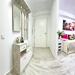 Galeon Luxapartment Playa Sea & Mar Апартаменти Торрев'єха